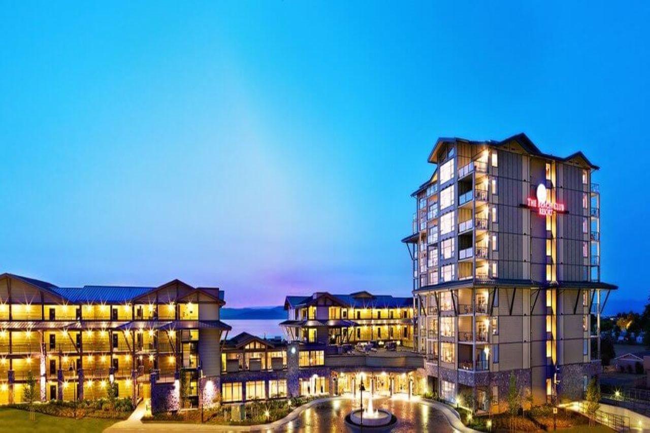 The Beach Club Resort — Bellstar Hotels & Resorts Parksville Bagian luar foto