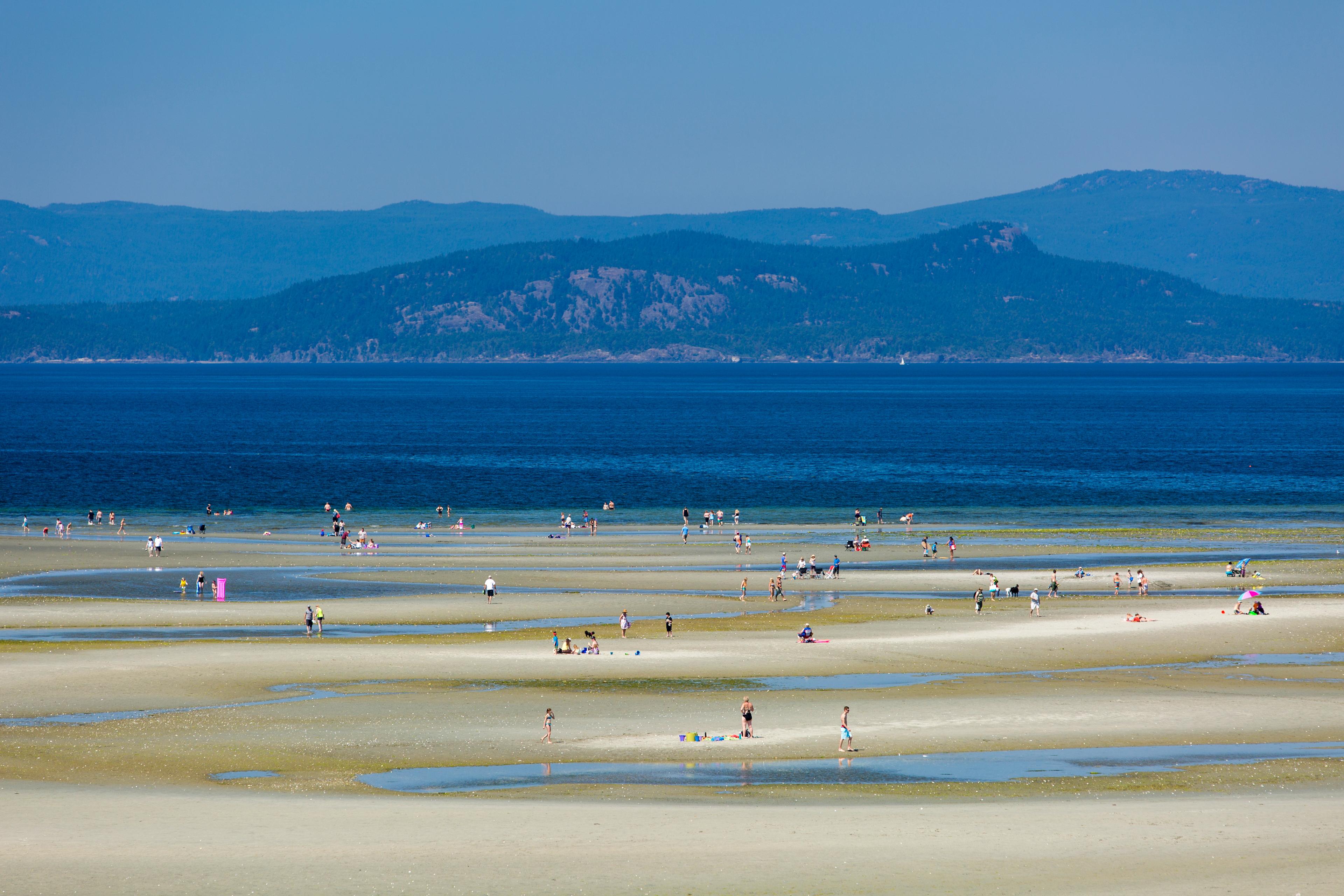 The Beach Club Resort — Bellstar Hotels & Resorts Parksville Bagian luar foto